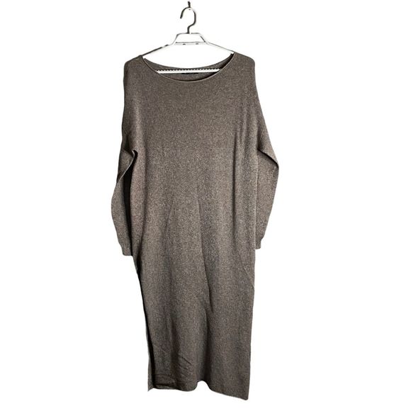 Bella Amore Dresses & Skirts - Bella Amore Women's Dark Tan Long Sleeve Maxi Dress